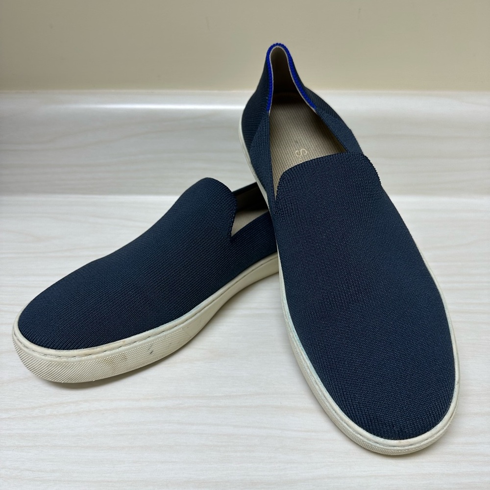 Rothy’s The Original Slip-On Sneaker in Navy - Size 10.5